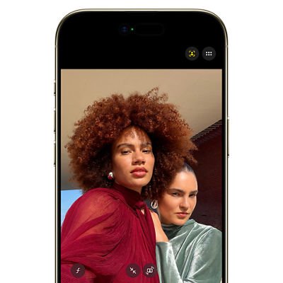 18MP CENTER STAGE FRONT CAMERA